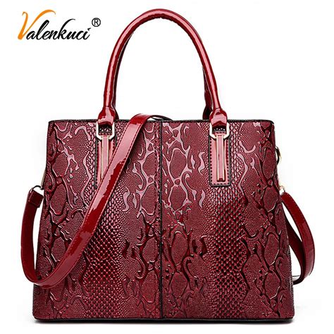 luxury ladies handbags|designer purses and ladies handbags.